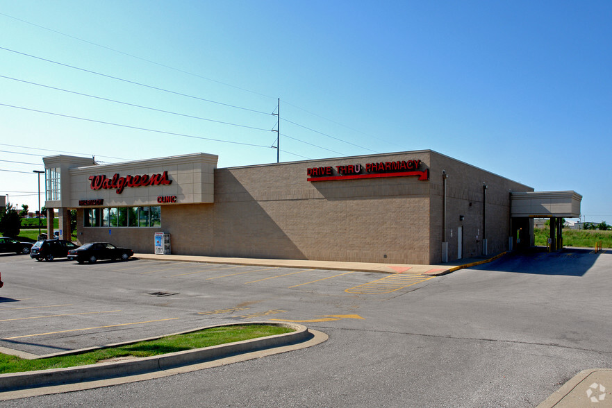 1400 E North Ave, Belton, MO for lease - Building Photo - Image 2 of 3