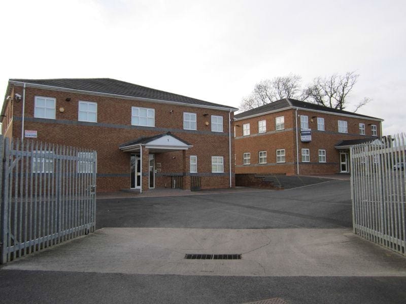 2 Trinity Ct, Darlington for sale Primary Photo- Image 1 of 1