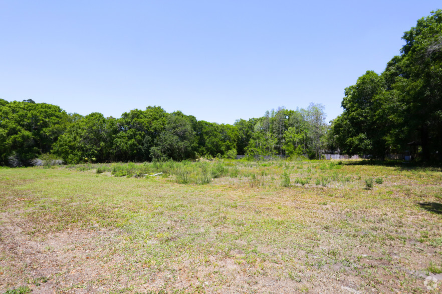 7721 Gunn Hwy, Tampa, FL for sale - Primary Photo - Image 1 of 8