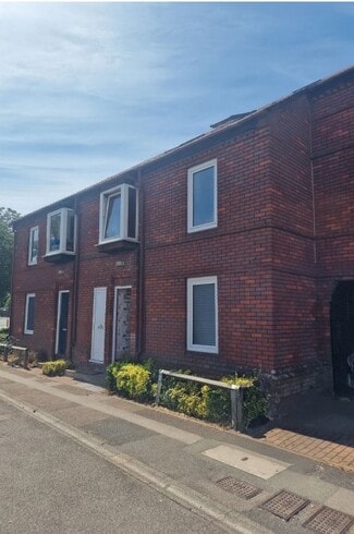 More details for 14 The Green, Newport Pagnell - Office for Lease