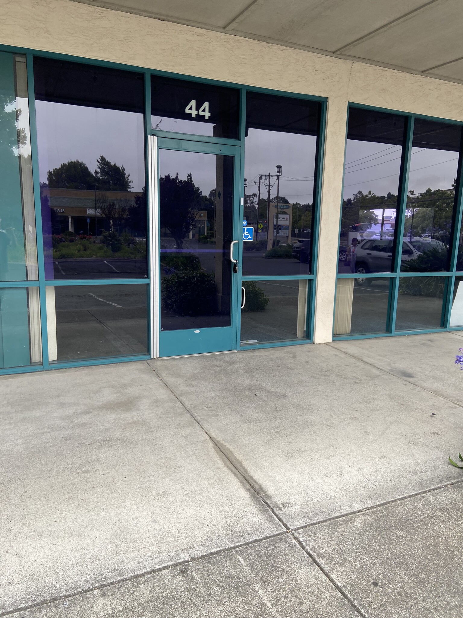 460-480 Redwood St, Vallejo, CA for lease Building Photo- Image 1 of 7