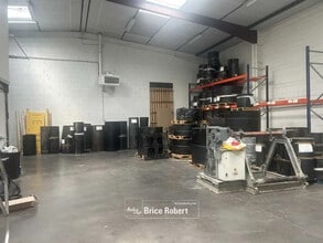 Flex in Vénissieux for lease Building Photo- Image 2 of 4