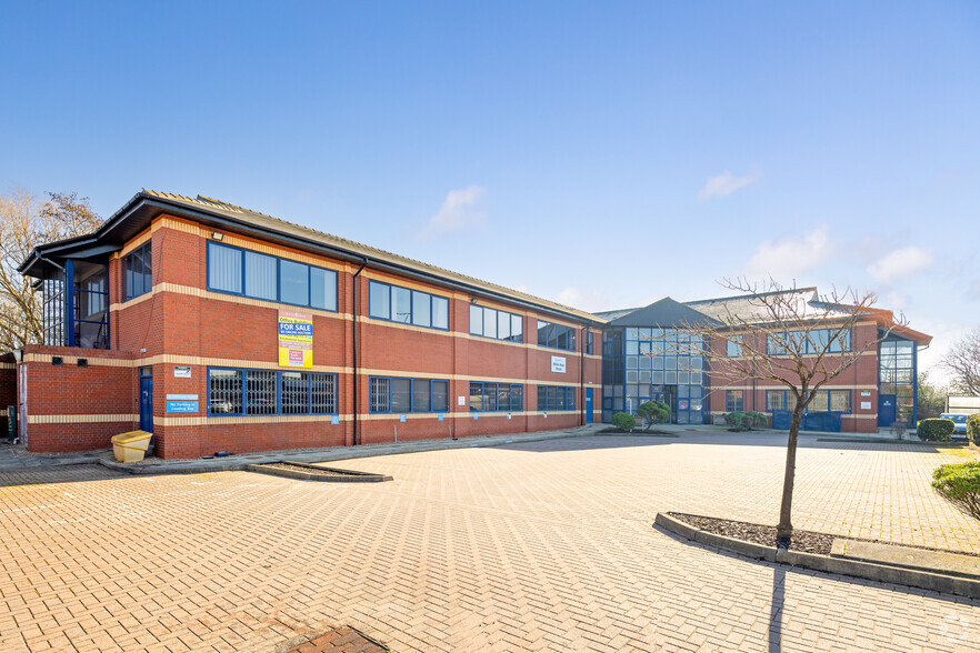 Heavens Walk, Doncaster for lease - Primary Photo - Image 1 of 2