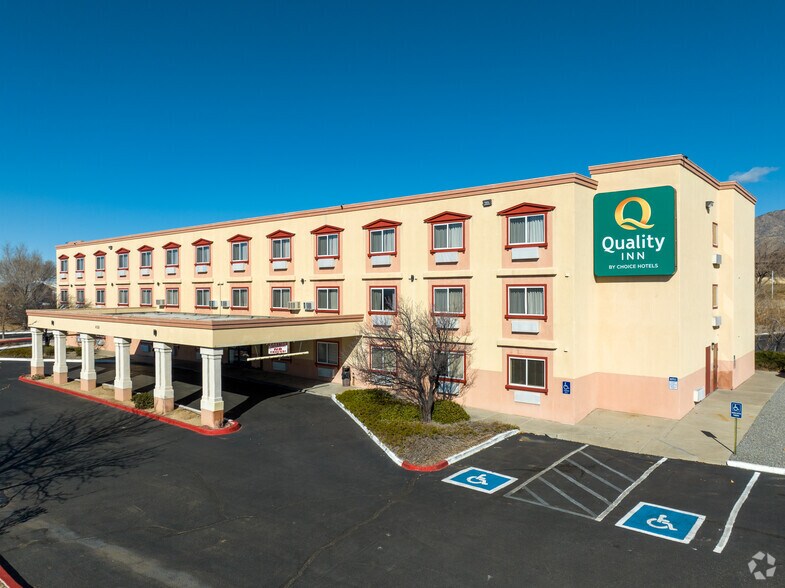 450 Paisano St NE, Albuquerque, NM for sale - Primary Photo - Image 1 of 1