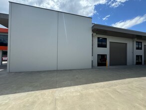7 Hargraves Ave, Albion Park Rail for lease Building Photo- Image 2 of 2