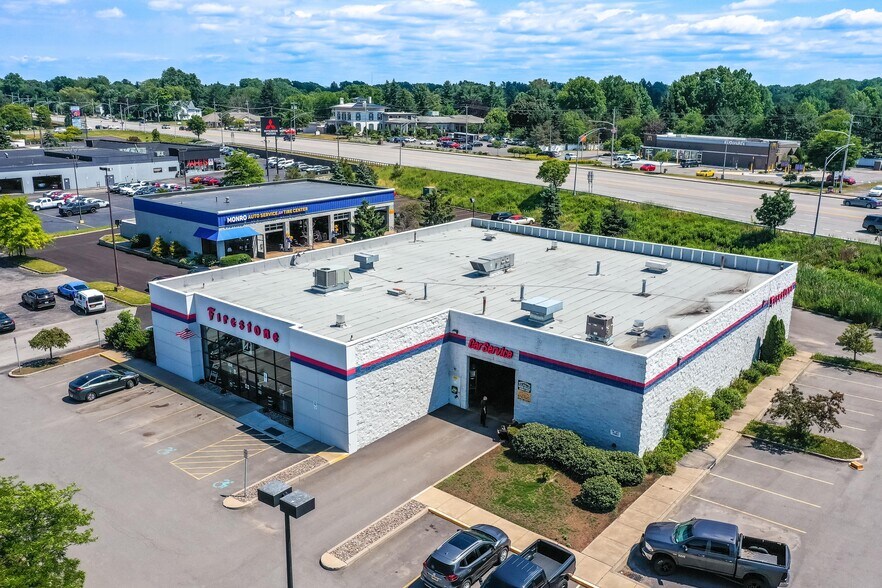 950 Elm Ridge Center Dr, Rochester, NY for sale - Building Photo - Image 1 of 1