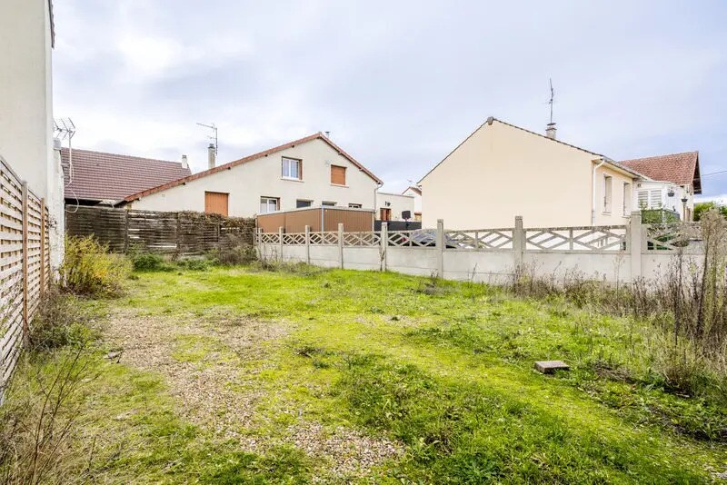 3 Rue Fernand Lisant, Conflans-Sainte-Honorine for sale - Building Photo - Image 1 of 7