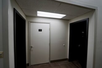 105 S 6th St, Sunnyside, WA for lease Building Photo- Image 1 of 3