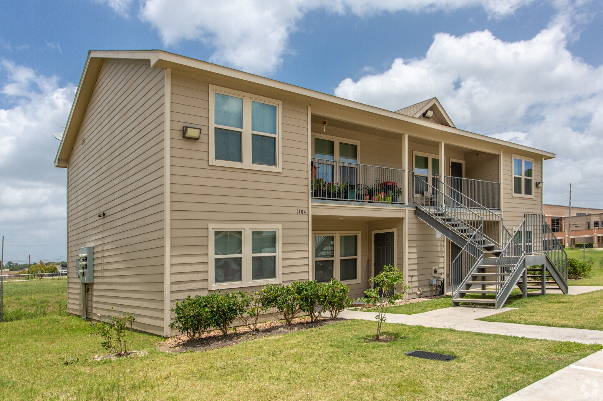 1402 Wilson Rd, Humble, TX for sale Primary Photo- Image 1 of 1