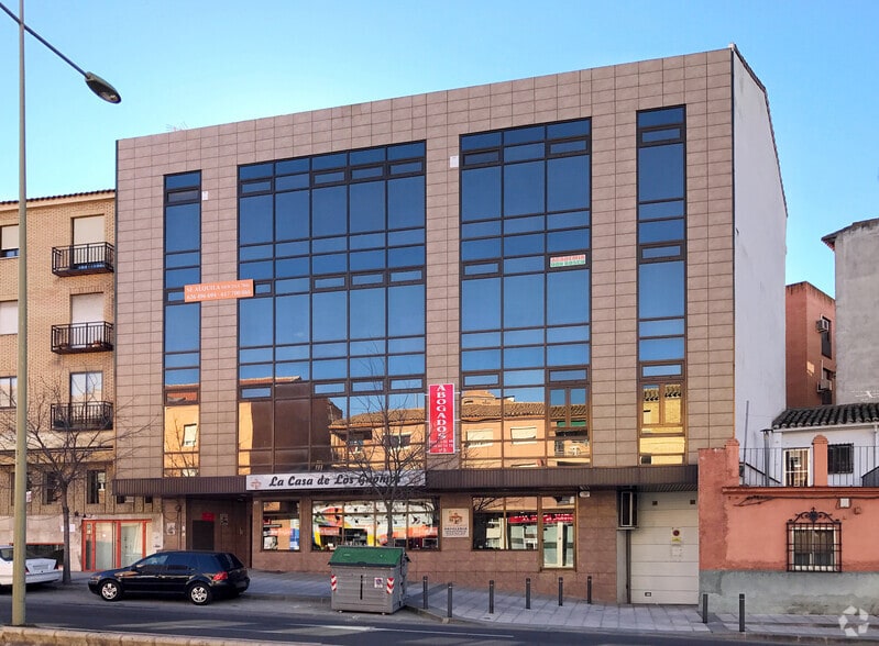 Retail in Toledo, Toledo for lease - Building Photo - Image 1 of 1