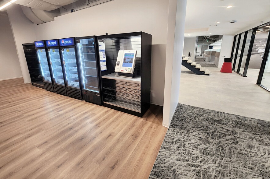 2575 Calcasieu Industrial Dr, Sulphur, LA for sale - Building Photo - Image 3 of 10