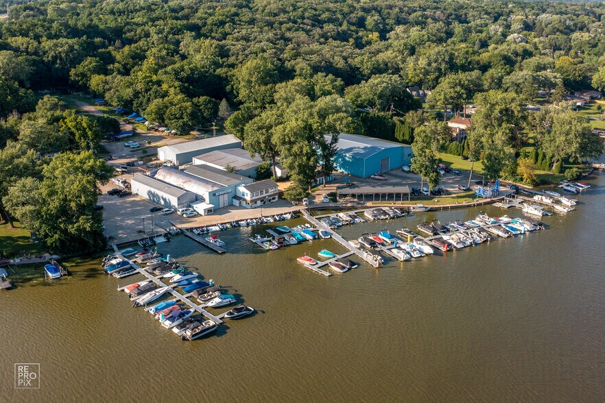 102 N River Rd, Algonquin, IL for sale - Aerial - Image 1 of 1