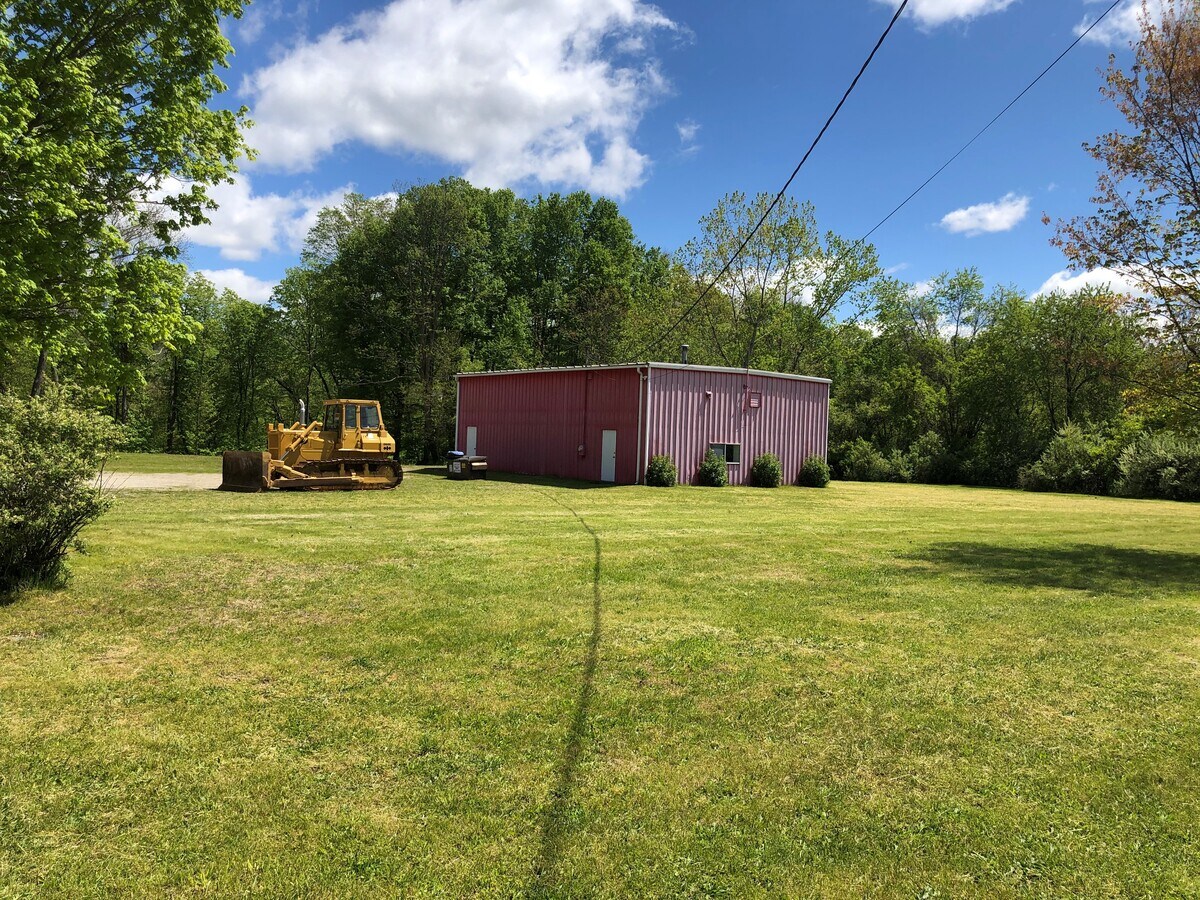 9 Pickett District Rd, New Milford, CT 06776