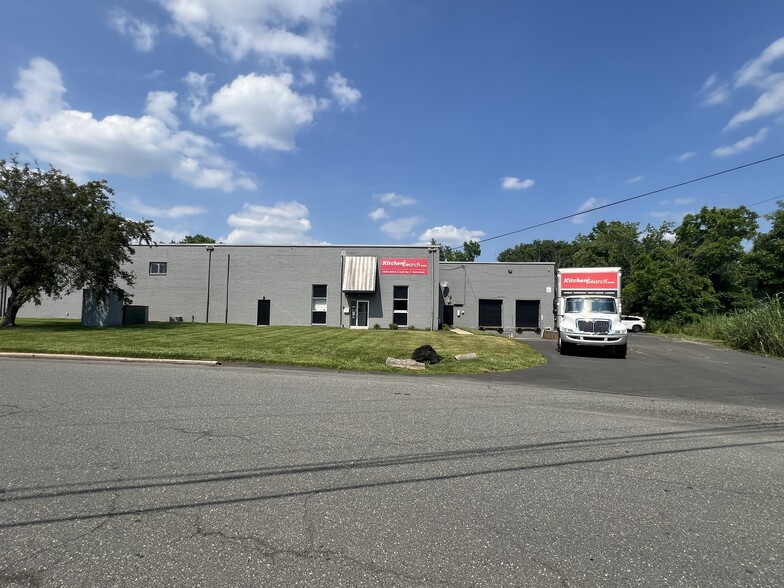 1296 Adams Rd, Bensalem, PA for lease - Building Photo - Image 3 of 5