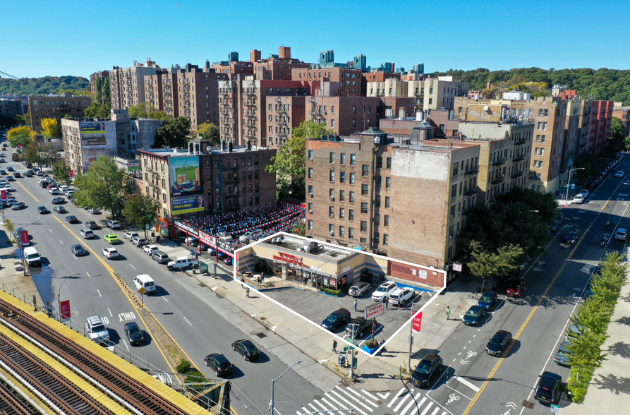 5099 Broadway, New York, NY for sale - Building Photo - Image 1 of 1