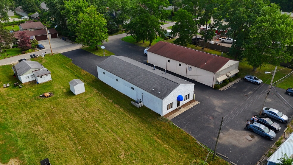 6005 Radekin Rd, Columbus, OH for lease - Building Photo - Image 3 of 31