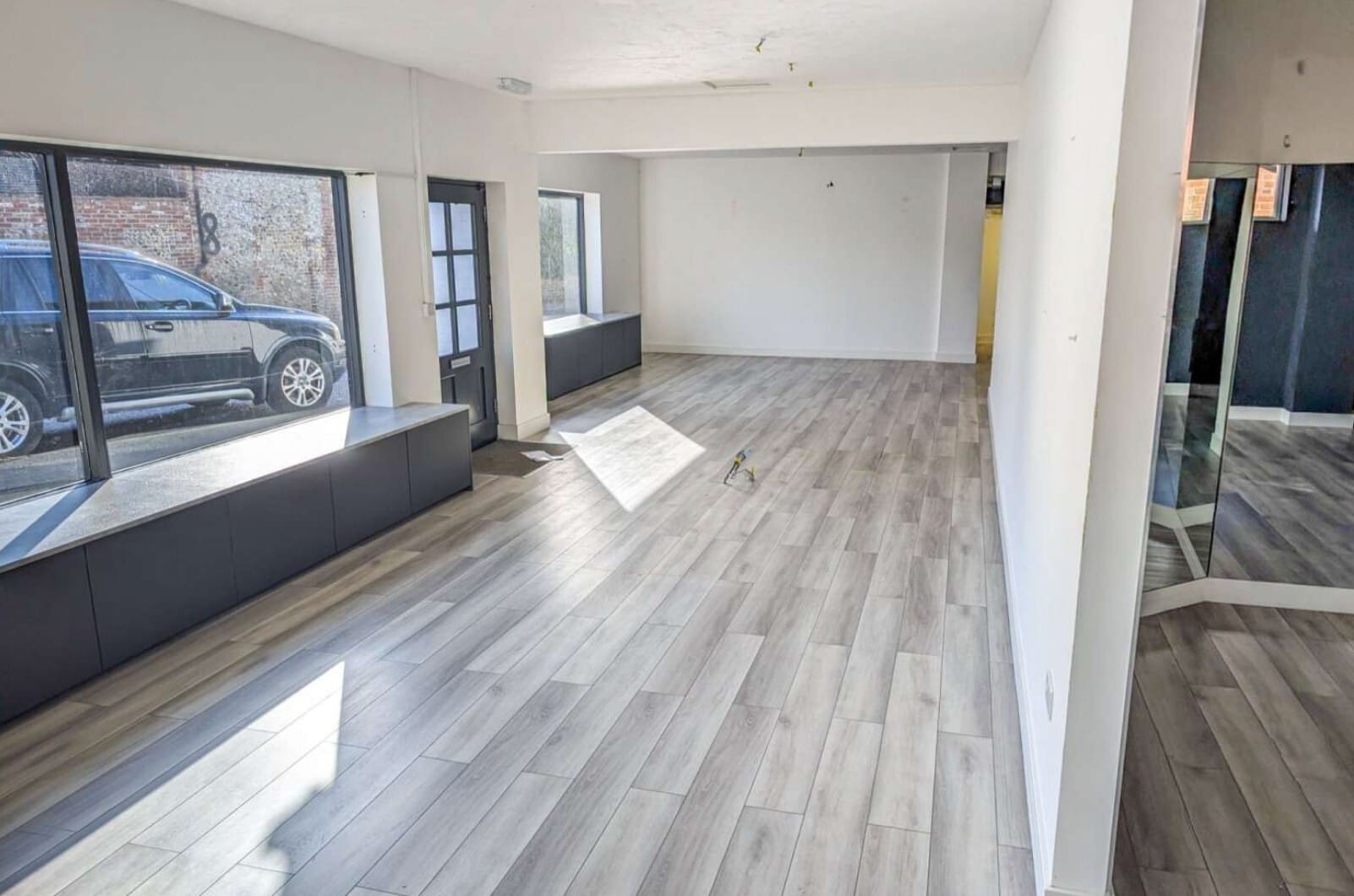 Tangmere Rd, Chichester for sale Interior Photo- Image 1 of 5