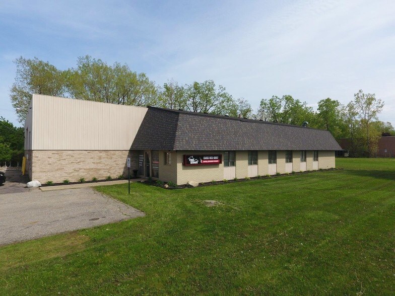 34400 Klein Rd, Fraser, MI for sale - Primary Photo - Image 1 of 1