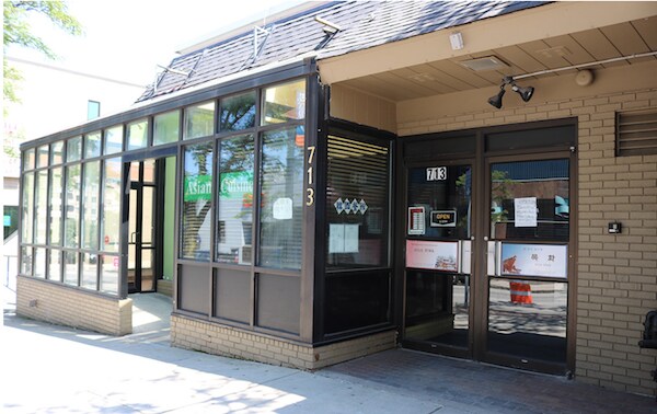 713 S Crouse Ave, Syracuse, NY for sale - Building Photo - Image 1 of 1