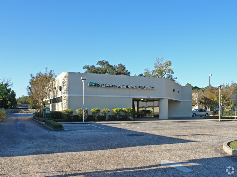 2861 Spring Hill Ave, Mobile, AL for lease - Building Photo - Image 2 of 10