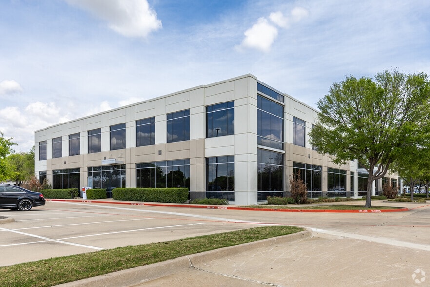 4800 Regent Blvd, Irving, TX for lease - Building Photo - Image 3 of 13