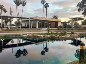 2702 N Mission Bay Dr, San Diego CA - Bar