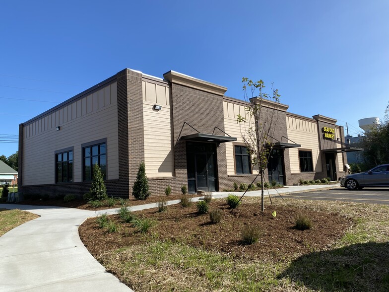 463 W Main St, Rock Hill, SC for lease - Building Photo - Image 1 of 6