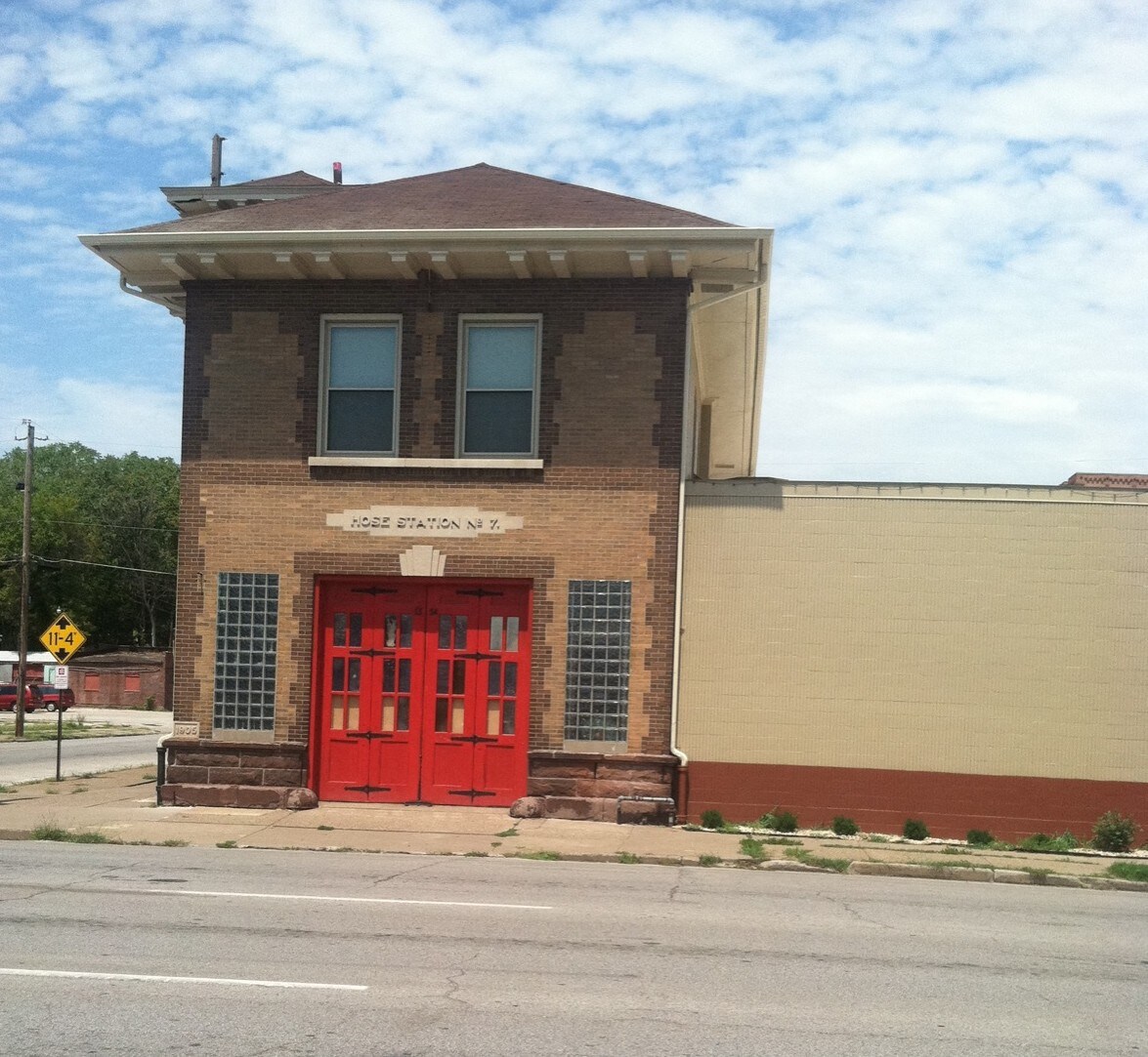 1354 W 4th St, Davenport, IA for sale Building Photo- Image 1 of 1