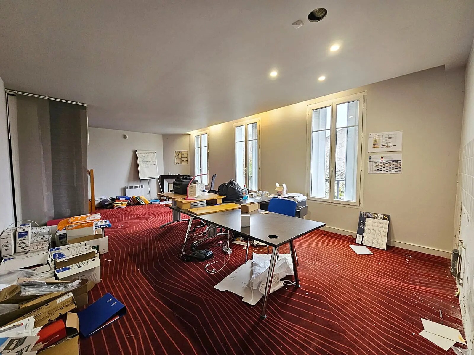 Flex in Le Raincy for sale Interior Photo- Image 1 of 16