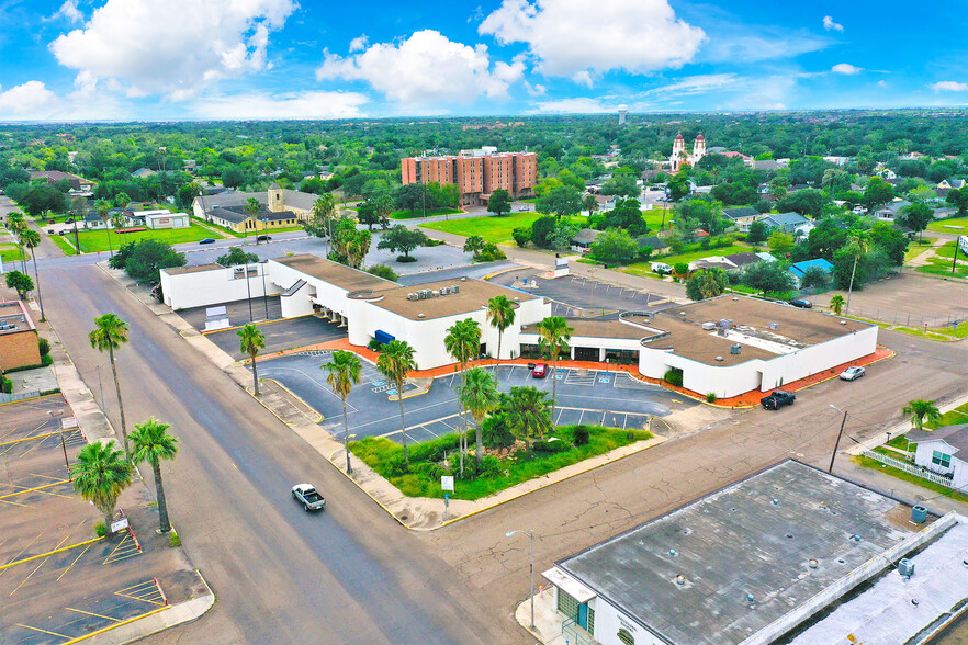 500 S Missouri Ave, Weslaco, TX for sale - Building Photo - Image 1 of 3