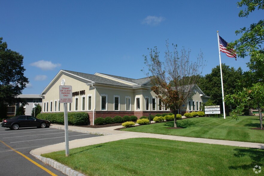 355 Lakehurst Rd, Toms River, NJ 08755