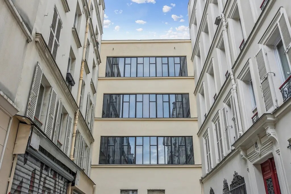 Office in Paris for lease Building Photo- Image 1 of 11