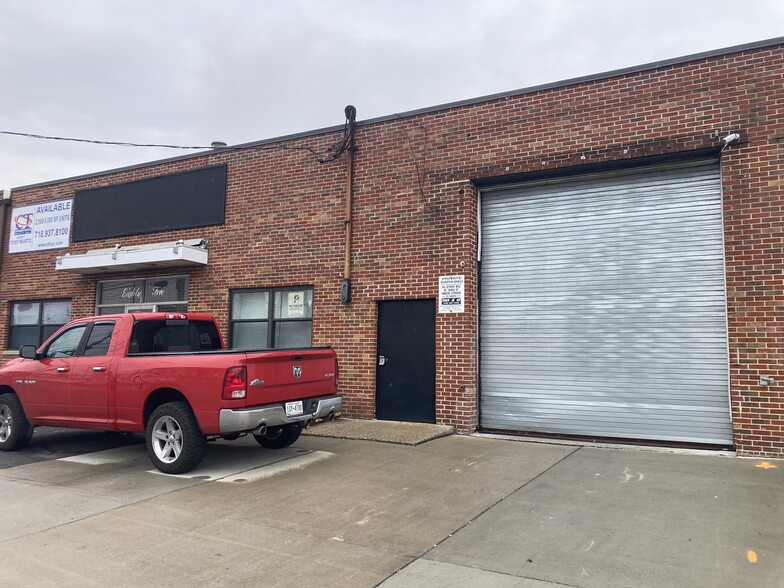 4090 Austin Blvd, Island Park, NY for lease - Building Photo - Image 2 of 13