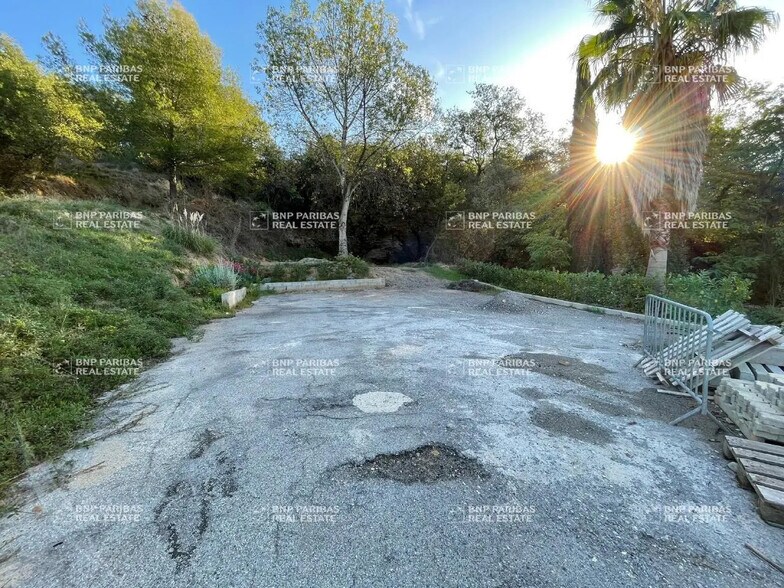 Land in Nice for lease - Building Photo - Image 1 of 9