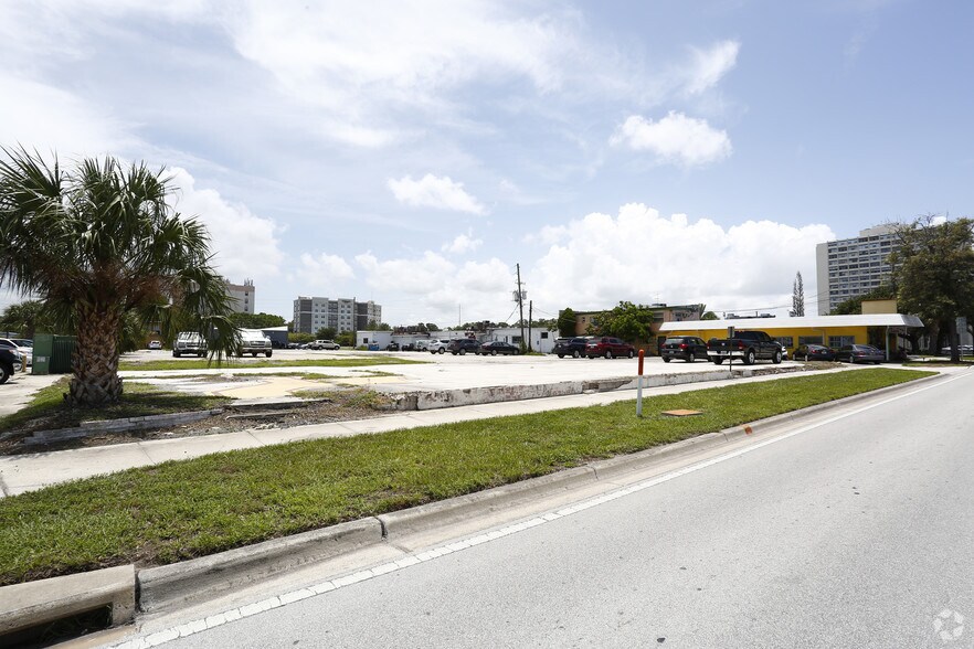 Land in Clearwater, FL for sale - Primary Photo - Image 1 of 1