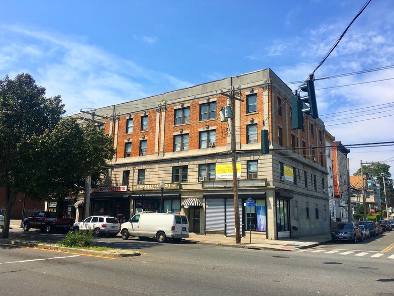 2258 Fairfield Ave, Bridgeport, CT 06605