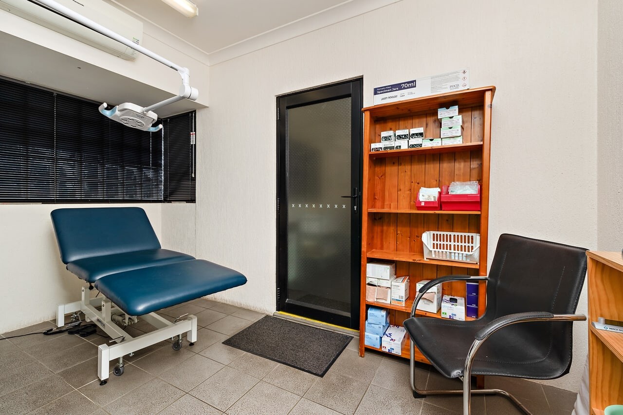7 Vidler Ave, Central Coast for lease Interior Photo- Image 1 of 5