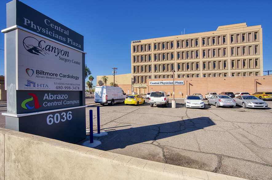 6036 N 19th Ave, Phoenix, AZ for lease - Building Photo - Image 1 of 13