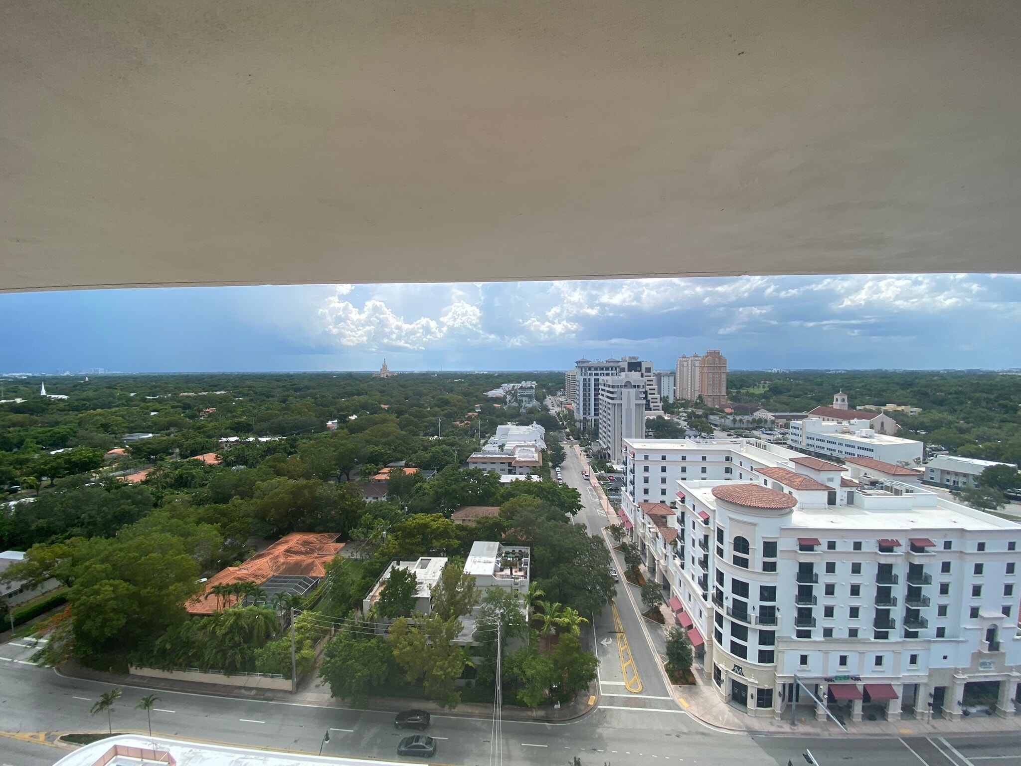 2655 Le Jeune Rd, Coral Gables, FL 33134 Gables International Plaza