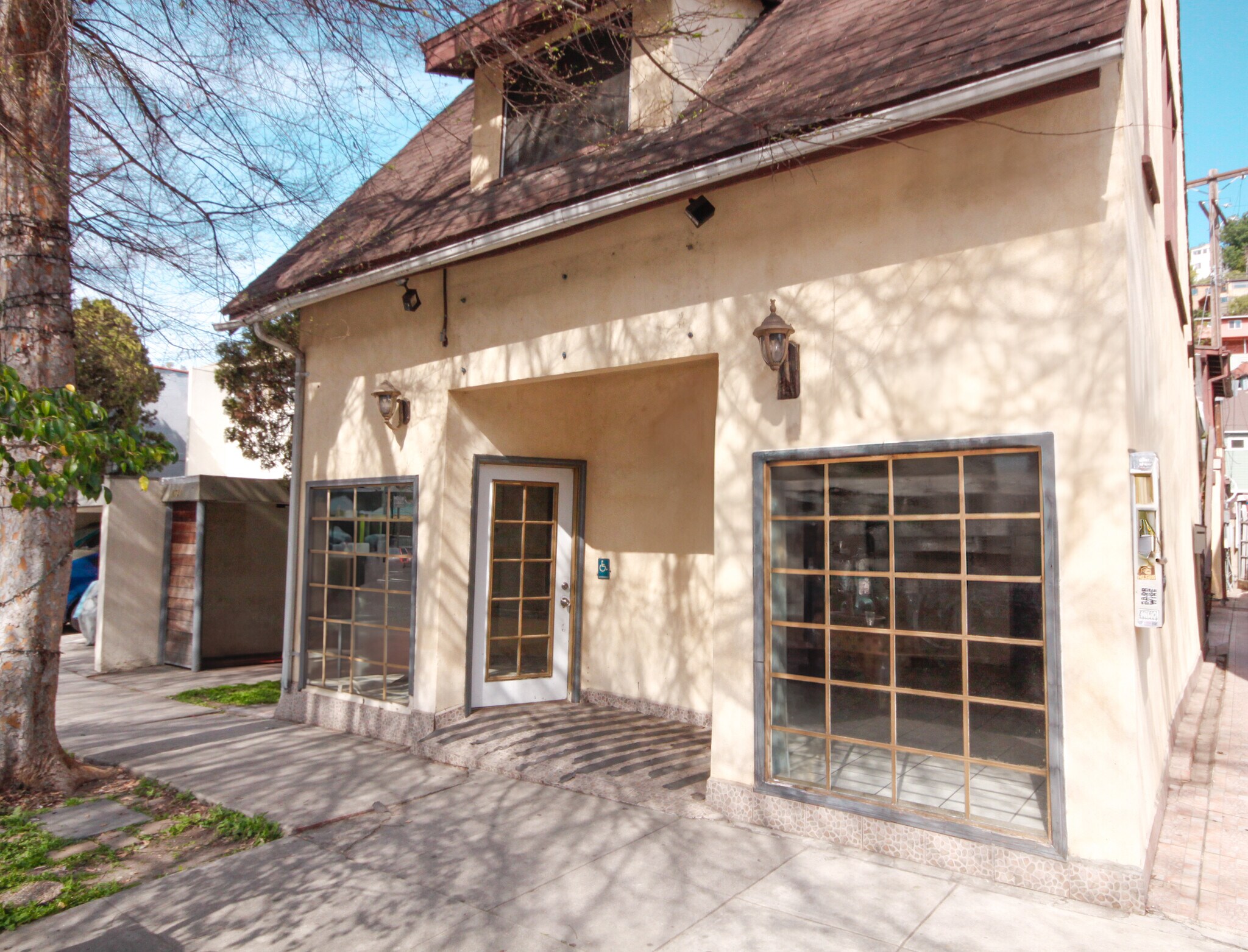 1733 Silver Lake Blvd, Los Angeles, CA for sale Building Photo- Image 1 of 1