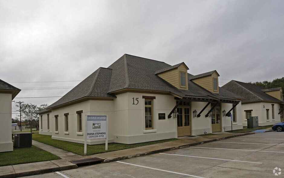 4906 Ambassador Caffery Pky, Lafayette, LA 70508