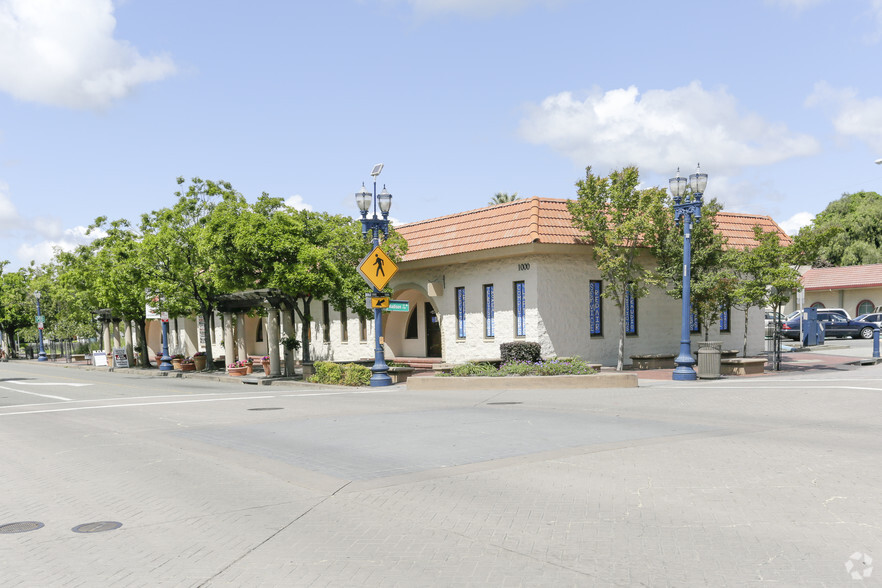 1000 Texas St, Fairfield, CA for lease - Primary Photo - Image 1 of 14