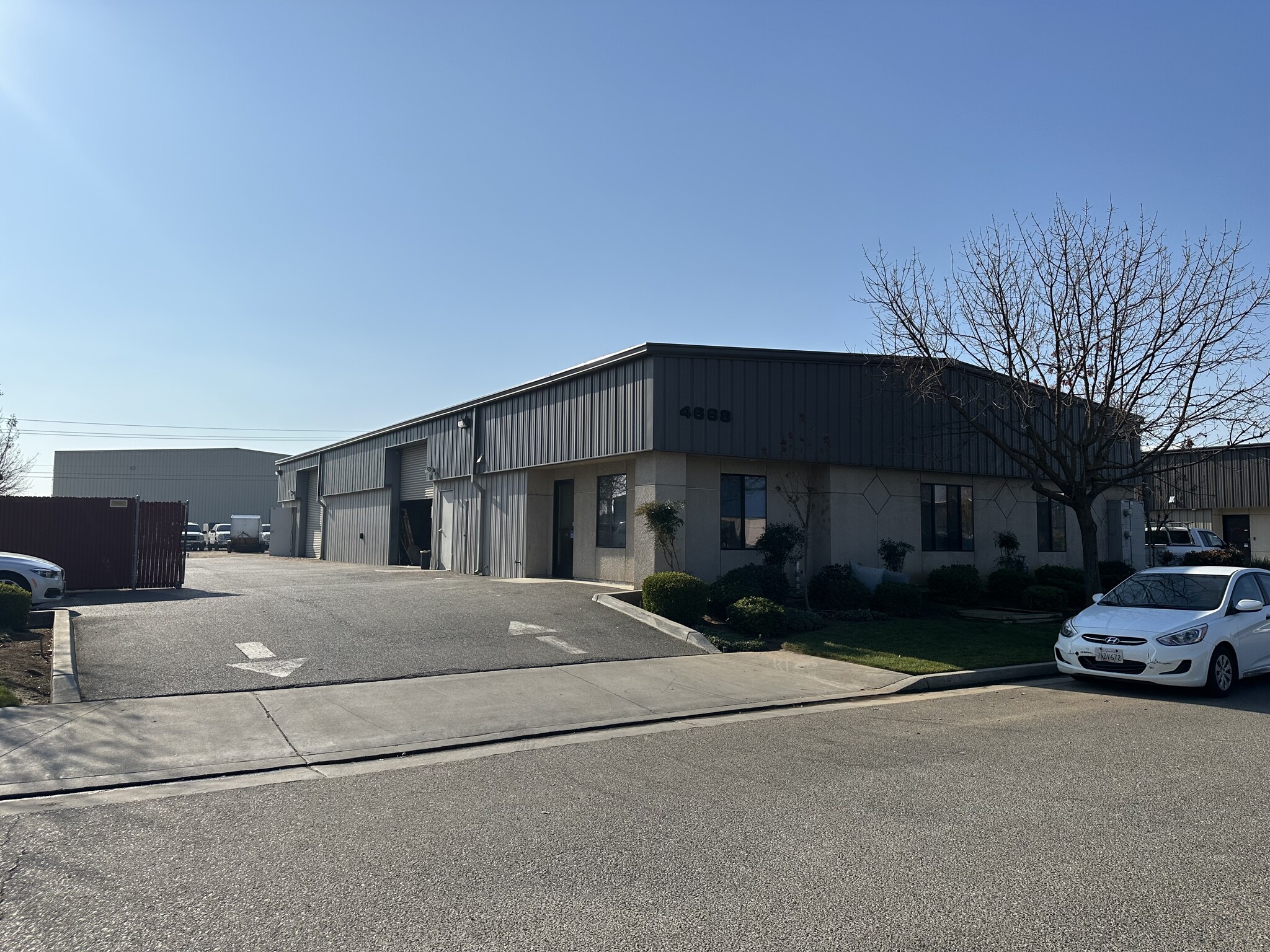 4668 E Weathermaker Ave, Fresno, CA for lease Building Photo- Image 1 of 6