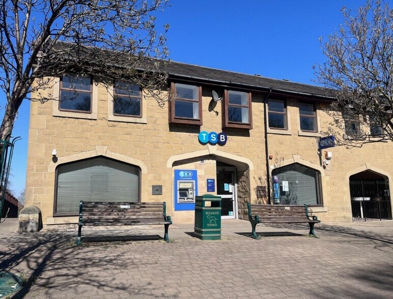 42-44 Front St W, Bedlington for lease - Building Photo - Image 1 of 1