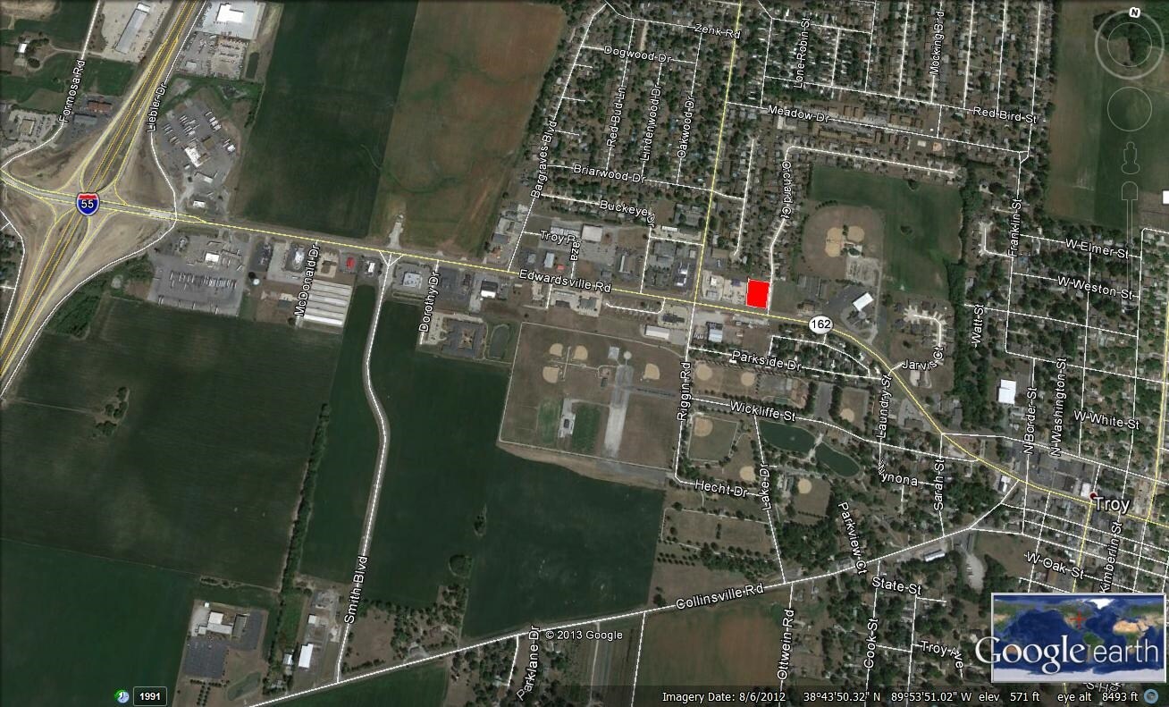 Edwardsville Rd, Troy, IL 62294