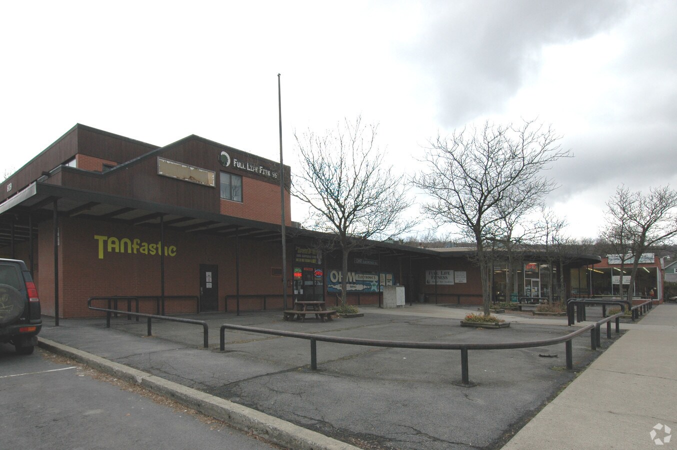 Primary Photo