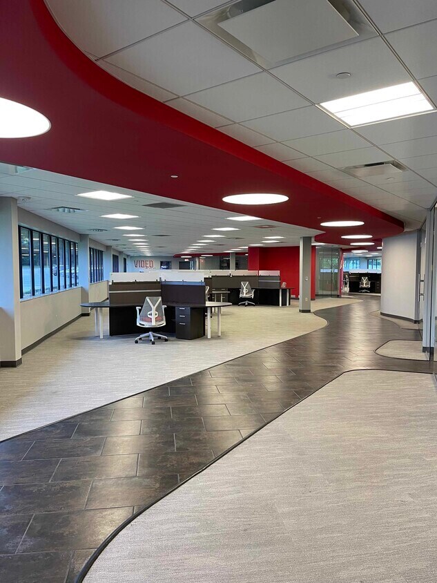 7540 Windsor Dr, Allentown, PA 18195