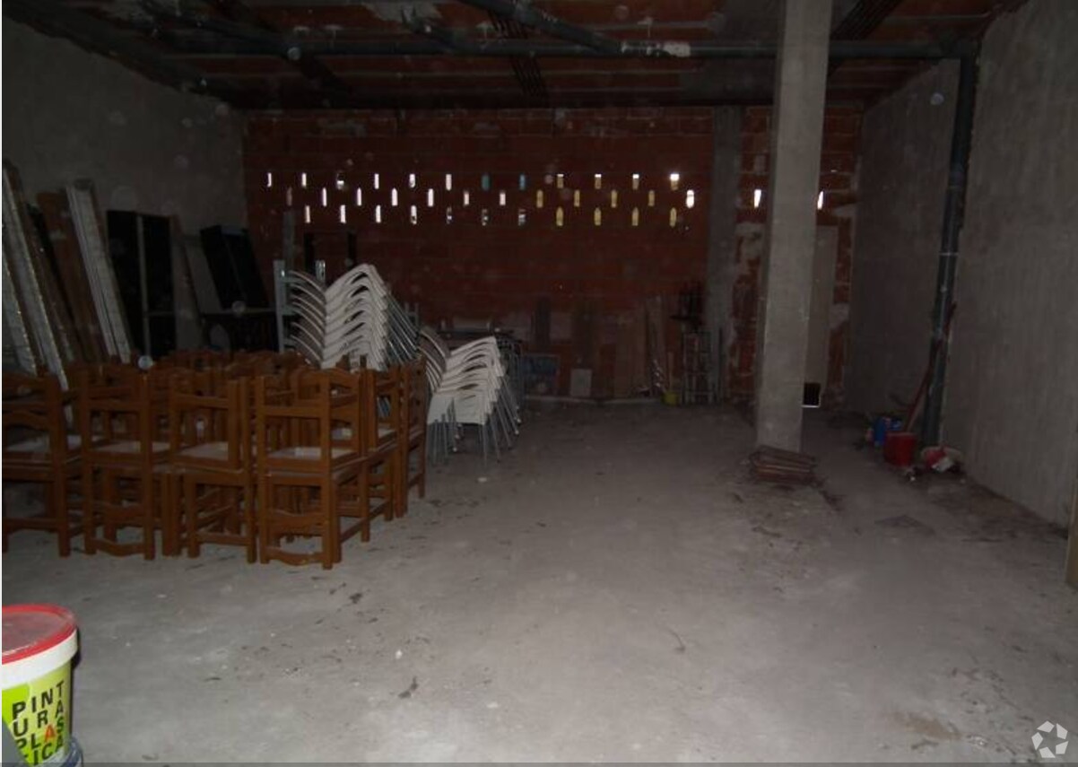 Multifamily in El Molar, Madrid for sale Interior Photo- Image 1 of 2