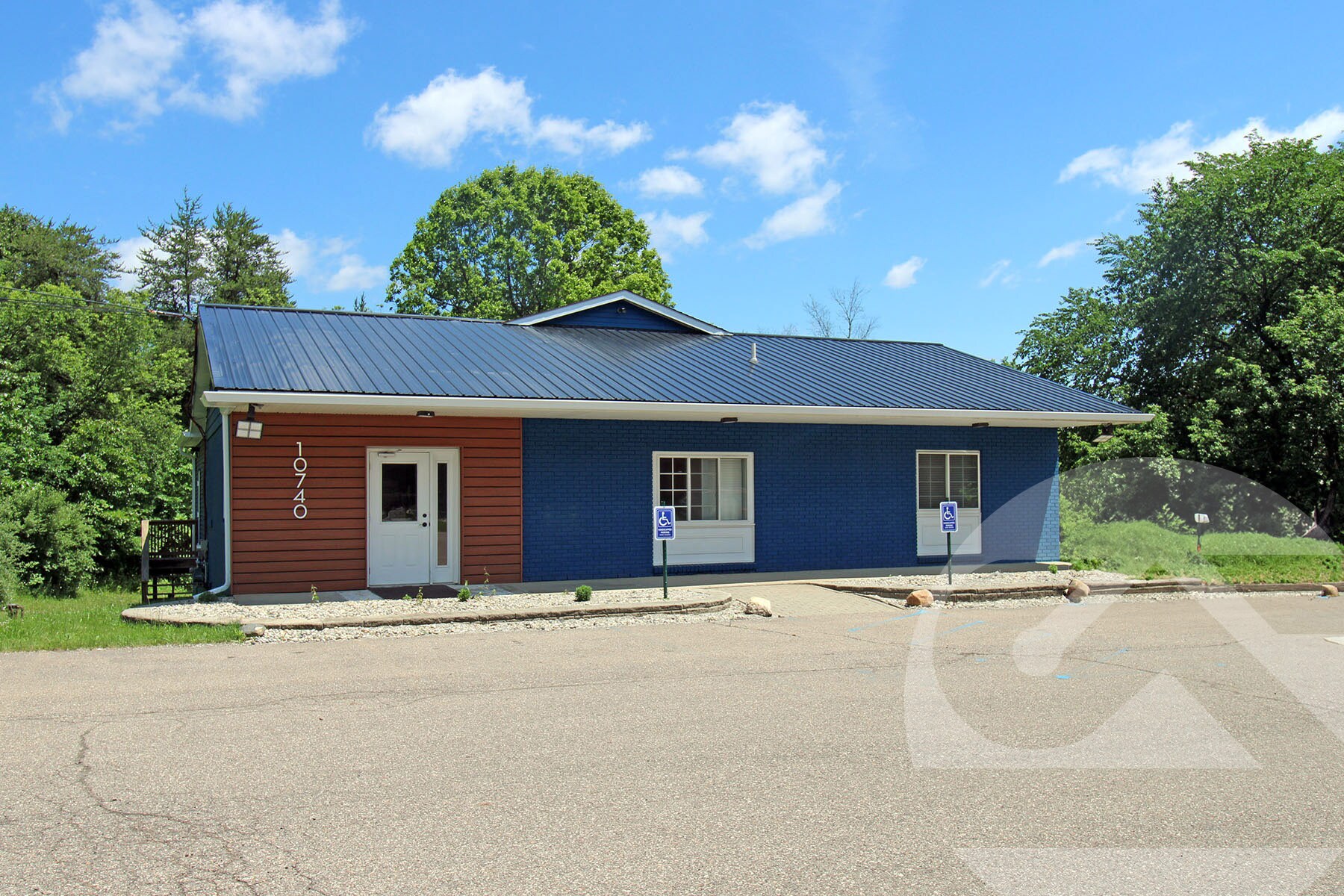 10740 Dixie Hwy, Davisburg, MI for lease Building Photo- Image 1 of 6
