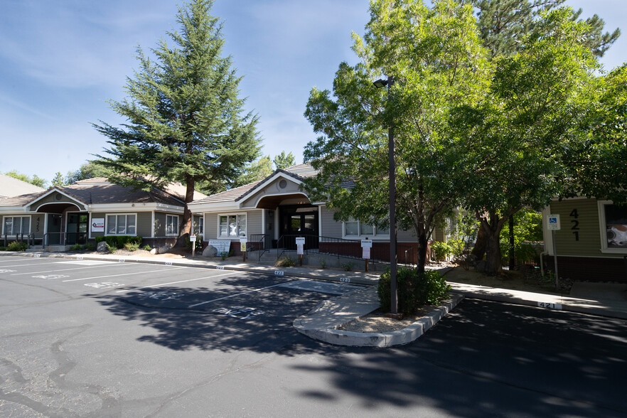 423 W Plumb Ln, Reno, NV for sale - Building Photo - Image 3 of 5